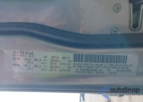 2019 Jeep Compass Latitude 4X4 from USA, damaged, VIN 3C4NJDBB0KT652857